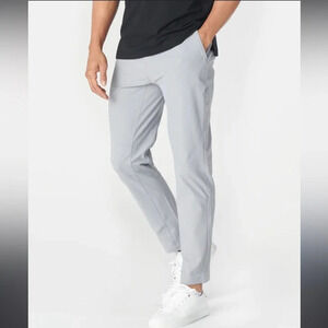 Panama Jack pull on performance pants size 32 in excellent like-new condition